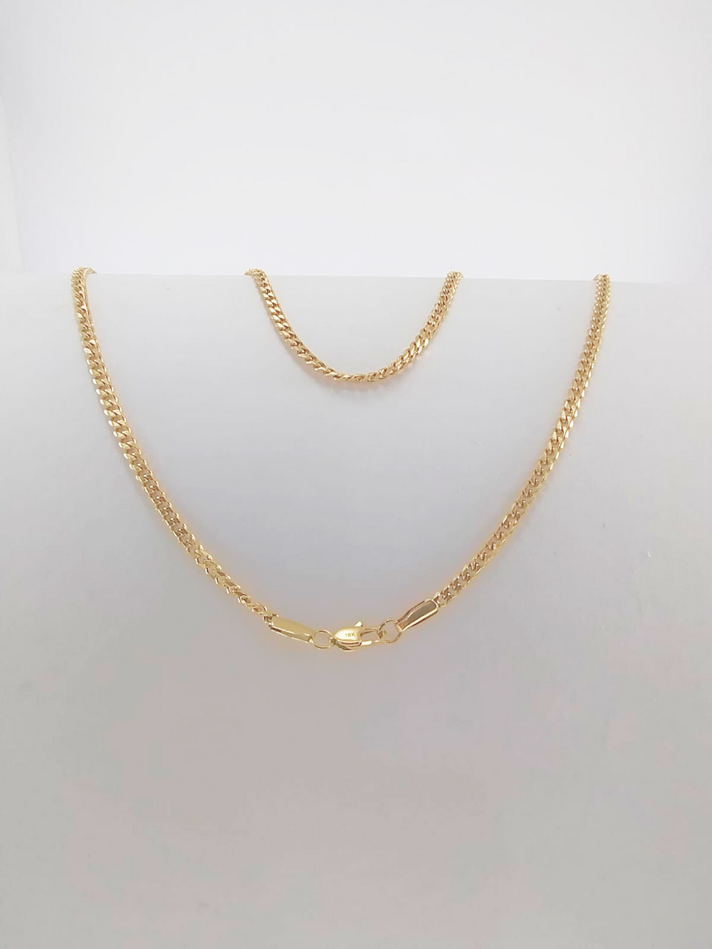 CADENA CUBANA DAMA