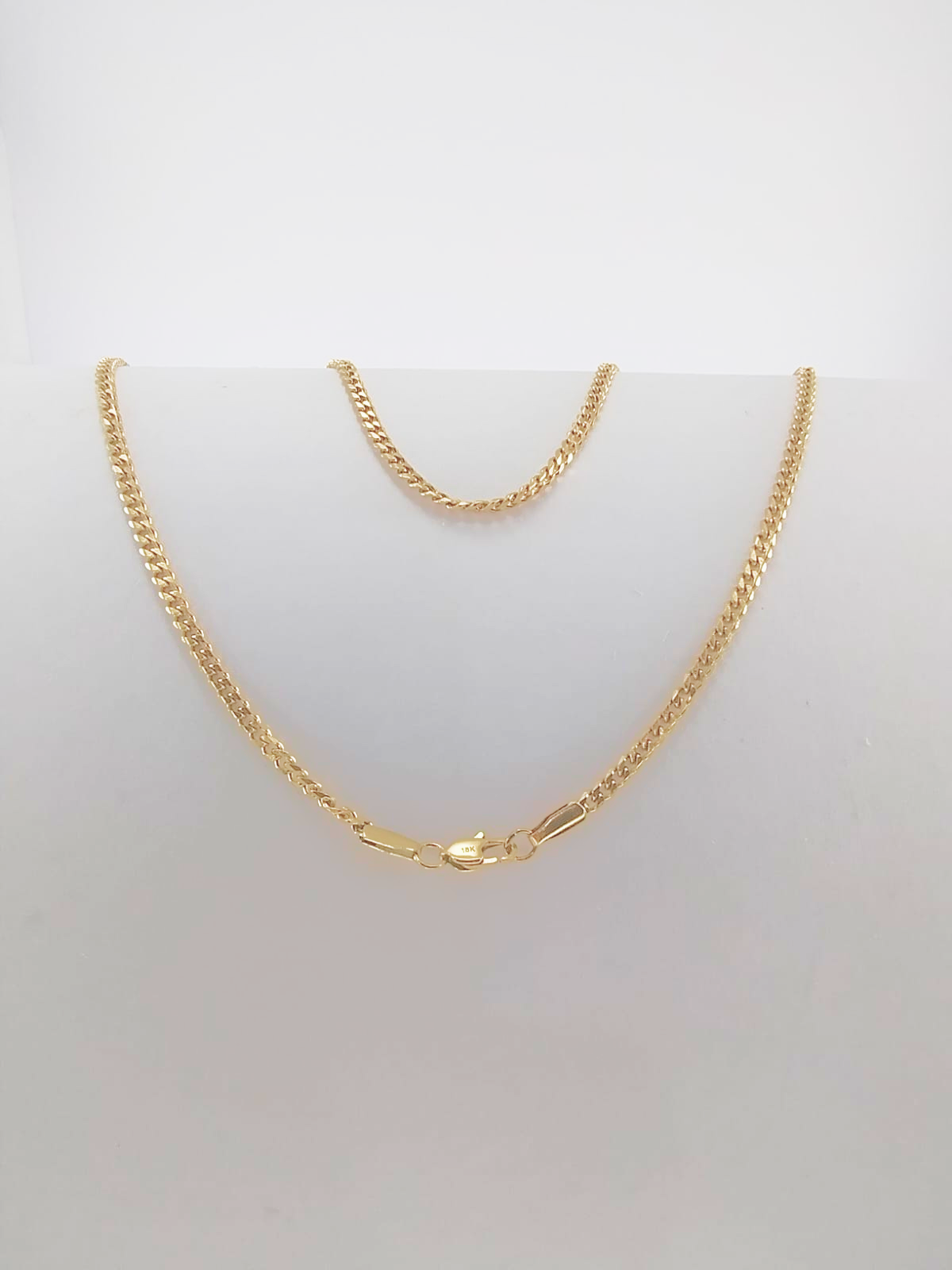 CADENA CUBANA DAMA