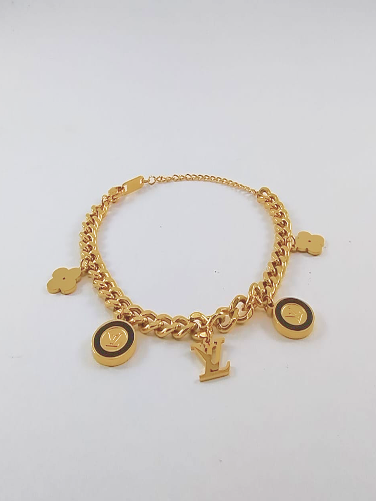 PULSERA 105 LV DAMA