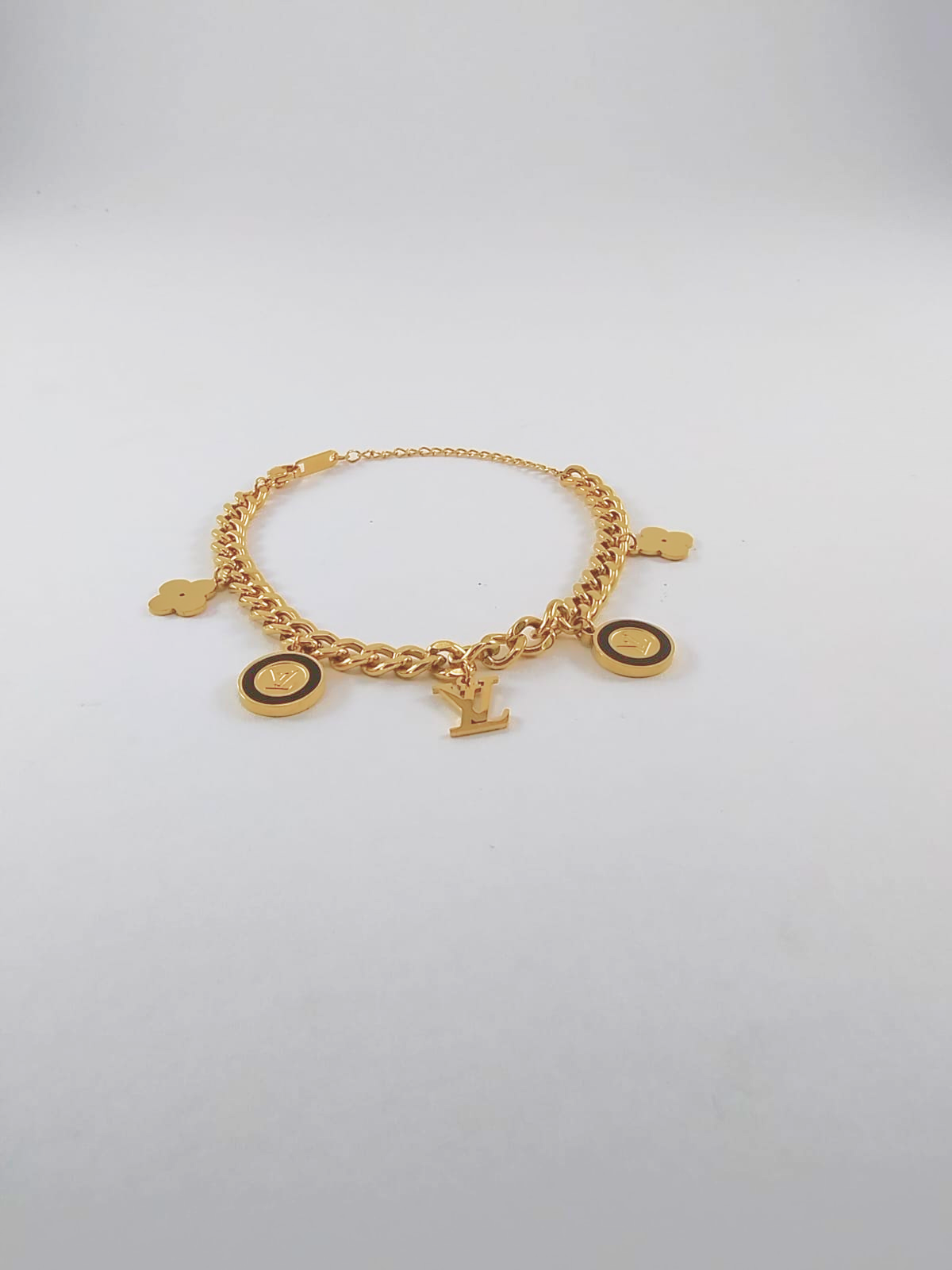 PULSERA 105 LV DAMA